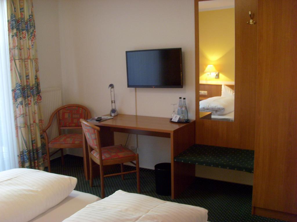 Hotel & Restaurant Engel Herbertingen Bilik gambar